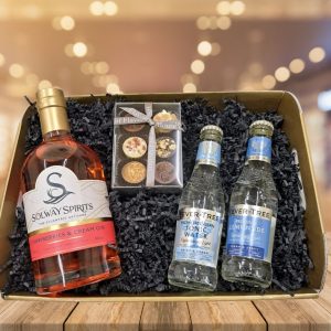 Solway Classic Hamper with luxury Chocolates - 70cl
